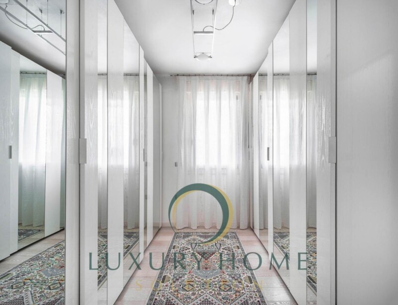 Signorile villa singola con giardino privato Rio - Ponte San Nicolò - Padova